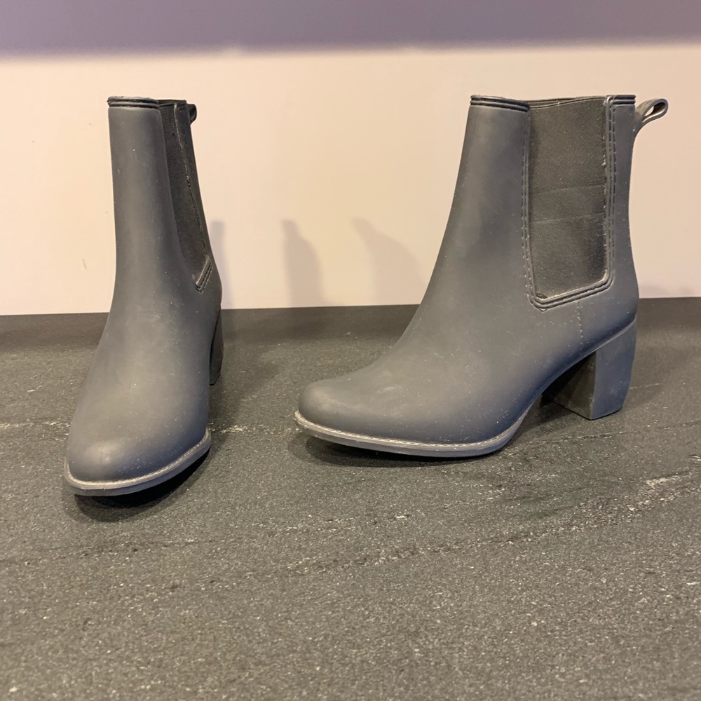 Jeffrey Campbell heeled black bootie